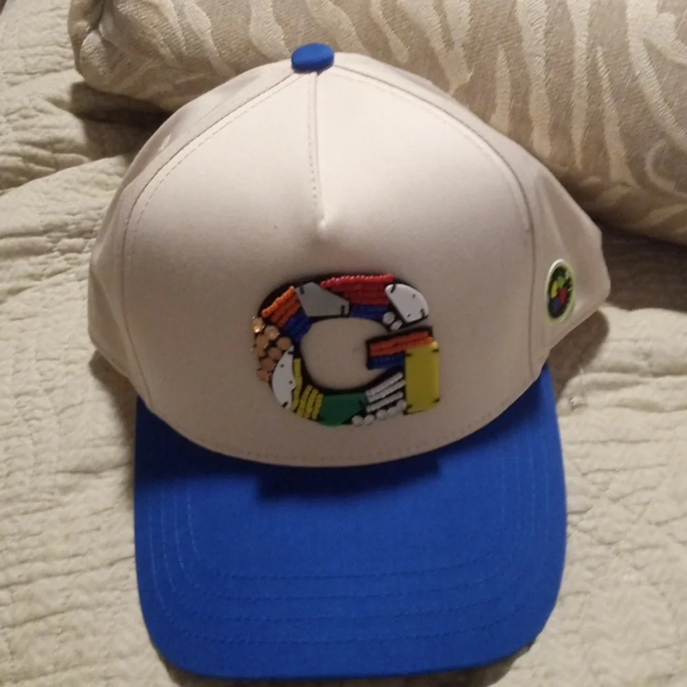 Global Currence Cap - Picture 4 of 4